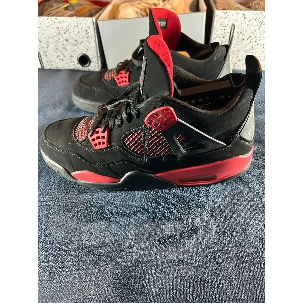 Jordan 4 Red Thunder